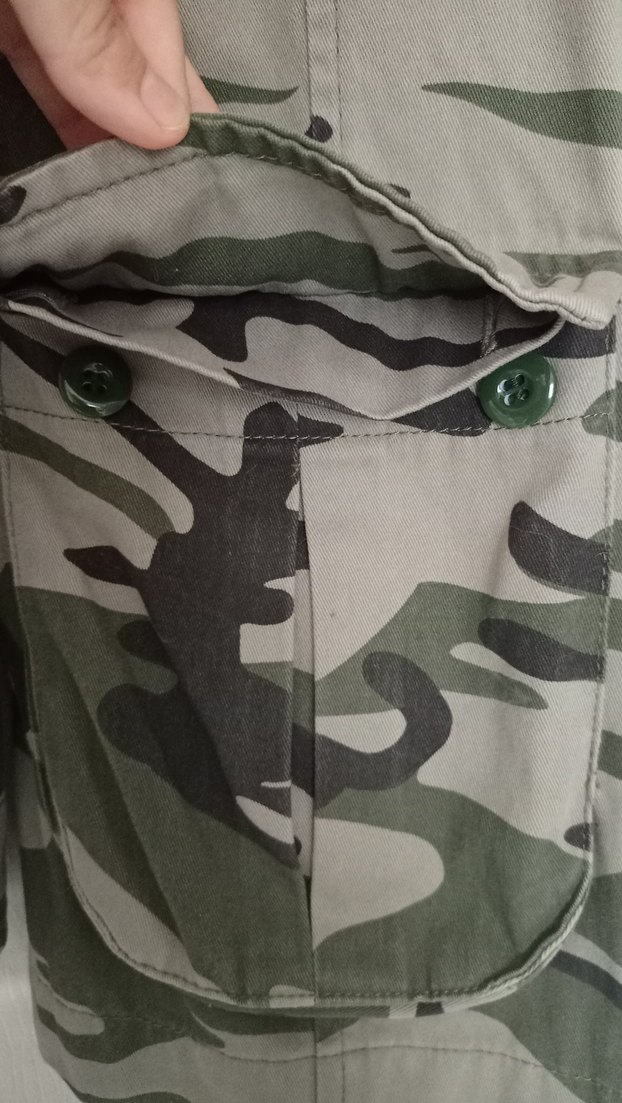 Düğmeli Kamuflaj Desenli Midi Kadın Ceket - Görsel 5