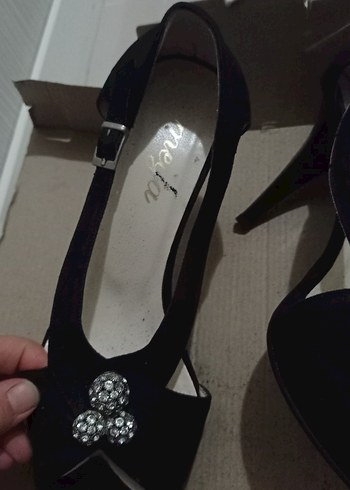 Siyah Tokalı Yüksek Topuklu Gotik Abiye Ayakkabı - Görsel 2