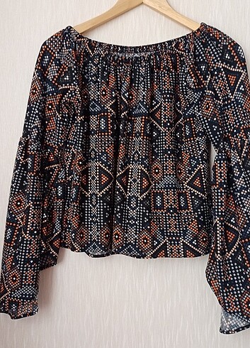 Kolları bol bluz