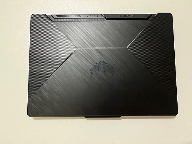 Beden Renk Asus TUF FX506LI-HN085 Intel Core i5 10300H 8GB 1TB SSD GTX 1650