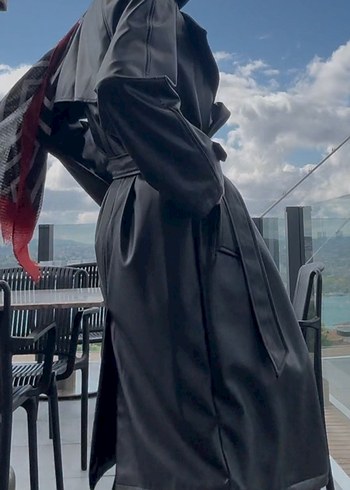 Stradivarius Deri Trençkot - Görsel 4