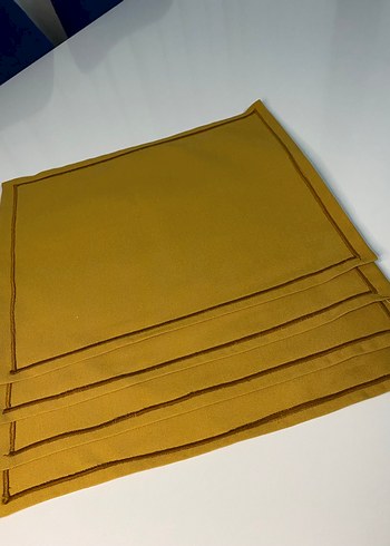 Sarı Desenli Masa Örtüsü - Görsel 3