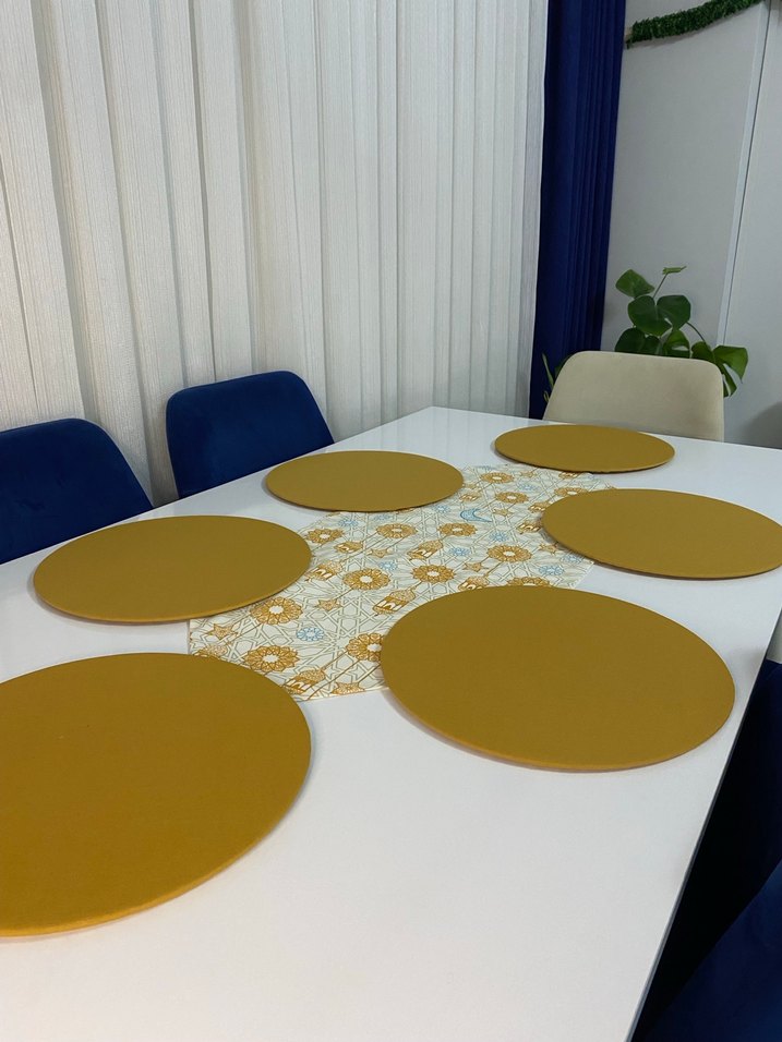 Sarı Çiçek Desenli Modern Masa Örtüsü - Görsel 2