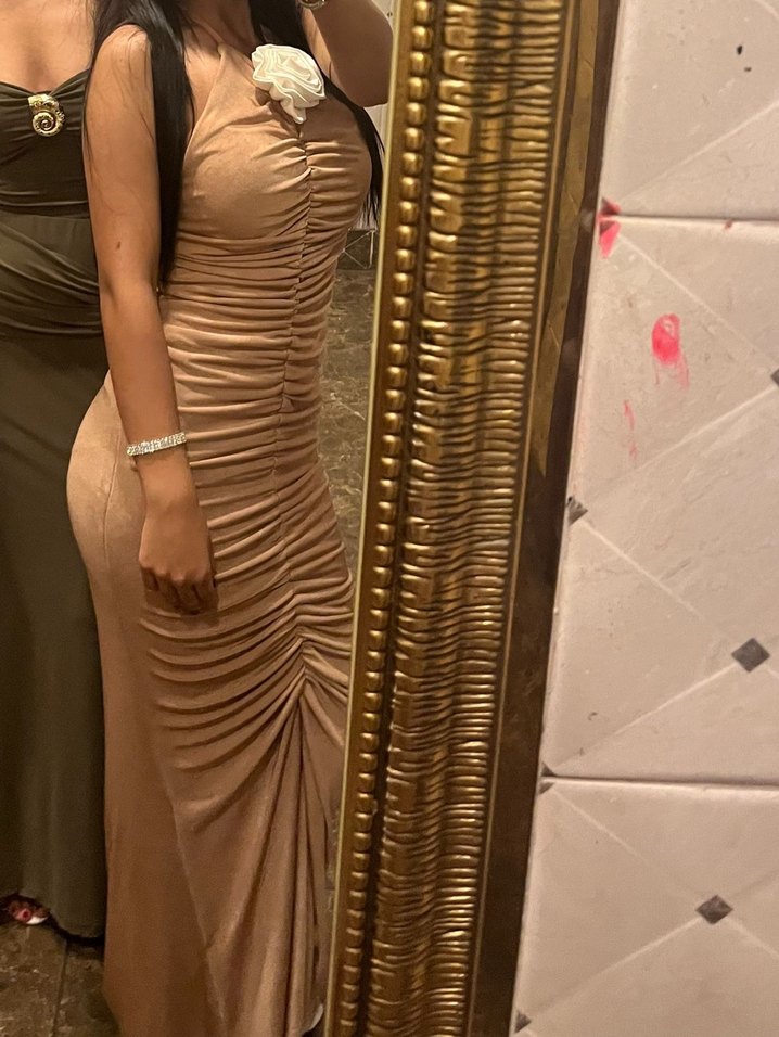 Eyyo gül detaylı elbise - Görsel 4