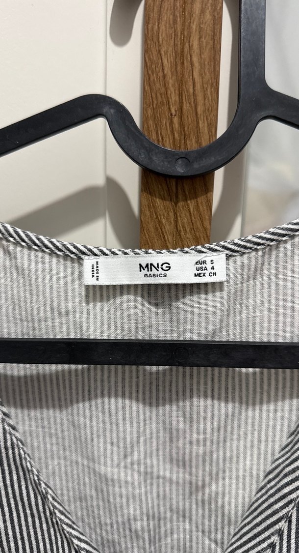 Gri Çizgili Kısa Mango Tulum - Görsel 4