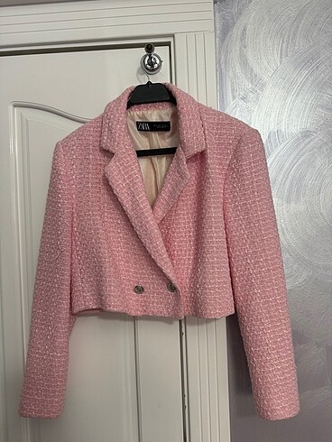 Pembe ceket