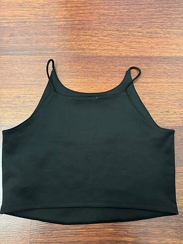 Siyah crop