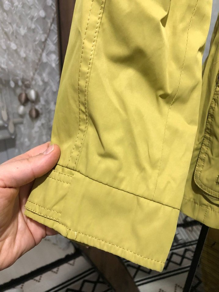 Sarı Düğmeli Erkek month - Görsel 3