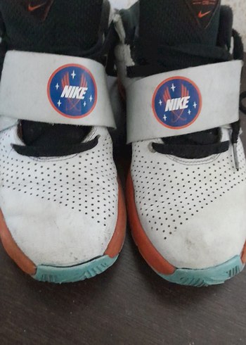 Erkek Çocuk Beyaz Nike Spor Ayakkabı - Görsel 2