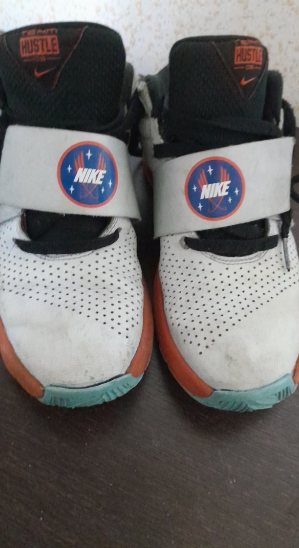 Erkek Çocuk Beyaz Nike Spor Ayakkabı - Görsel 2