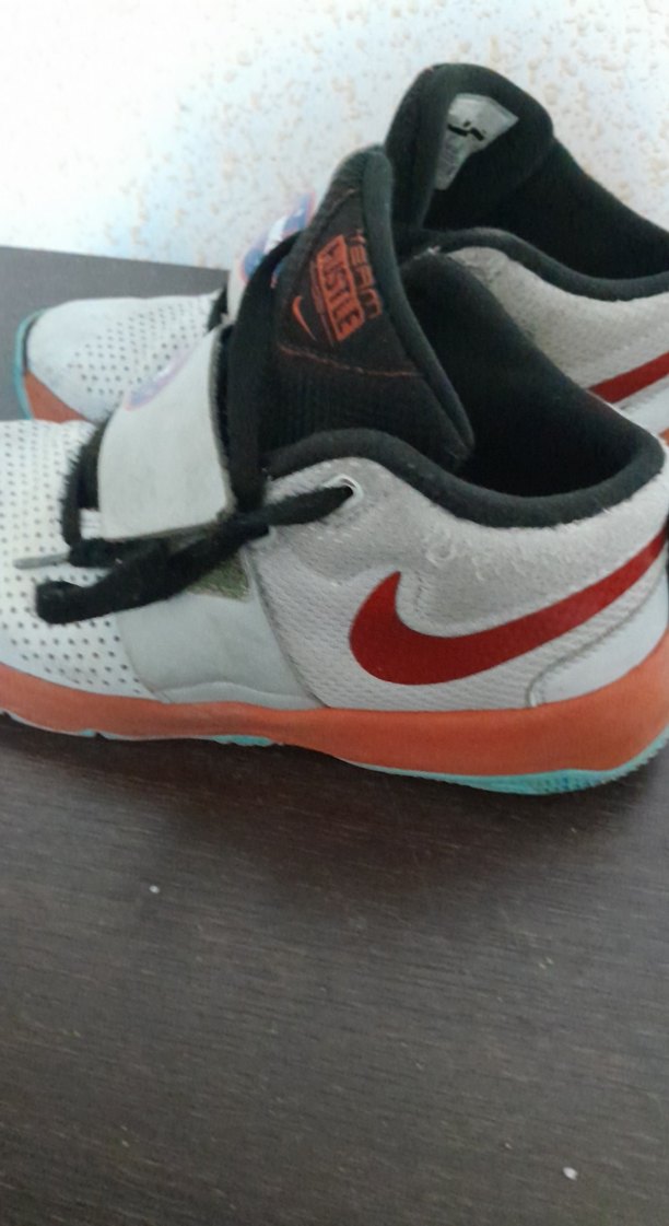 Erkek Çocuk Beyaz Nike Spor Ayakkabı - Görsel 3
