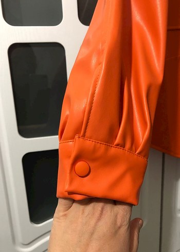 Düğmeli Turuncu Deri Kadın Ceket - Görsel 3