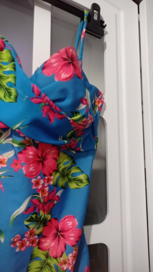 Mavi Çiçekli Fırfırlı Kadın Mayo - Görsel 3