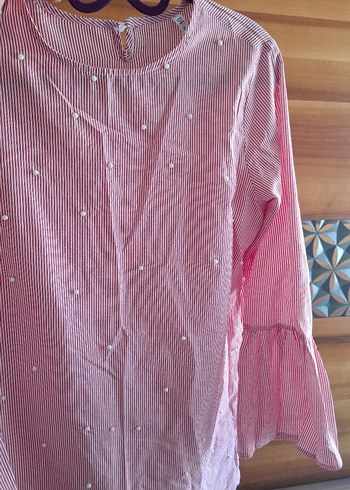 Nakış İşlemeli Düğmeli Pembe Tunik