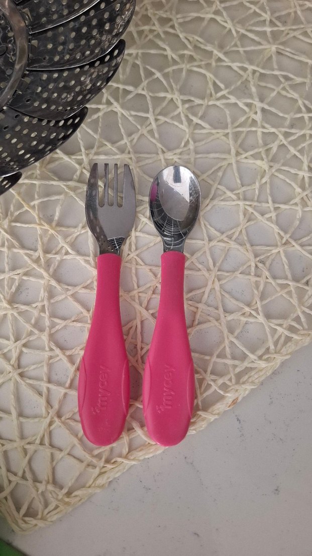 Yeşil Aslan Baskılı Bebek Önlüğü - Görsel 3