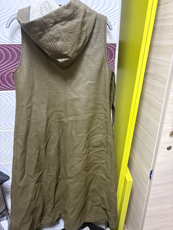 Kent marka haki deri yelek - Görsel 4