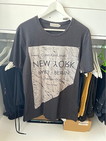 Calvin Klein t-shirt