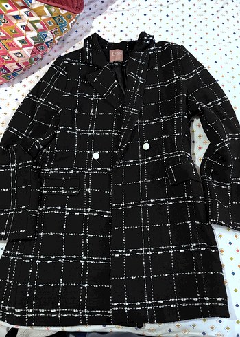 Düğmeli Siyah Kareli Midi Kadın Kaban - Görsel 2