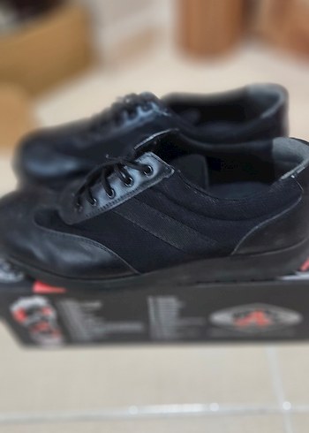 Erkek Siyah Goth Spor Ayakkabı Bağcıkları - Görsel 3