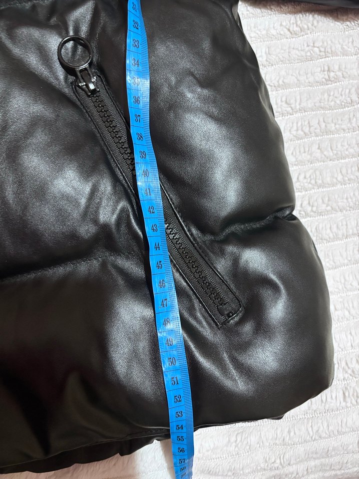 Siyah Deri Mini Kemerli Kadın Kışlık mont - Görsel 4