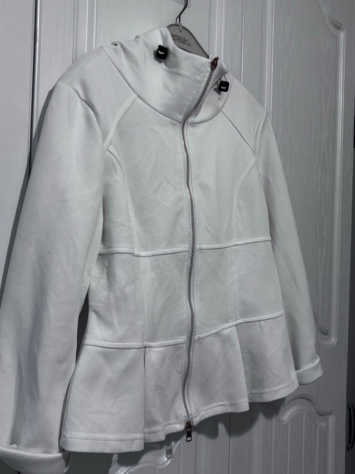 Beyaz Fermuarlı Kadın Spor Ceket - Görsel 4