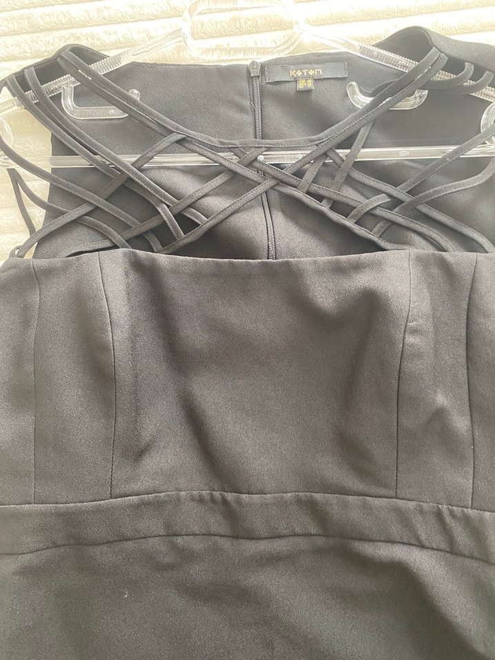 Uzun Siyah V Yakalı Strappy Kadın Elbise - Görsel 2