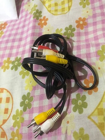 Tv Ses ve Görüntü Aktarma Kablosu 3 Rca To 3 Rca