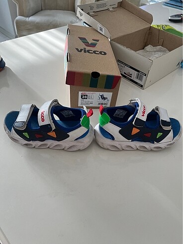 28 Beden Vicco çocuk sandalet
