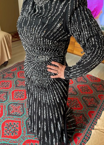 Boncuk İşlemeli Uzun Siyah Tesettür Abiye Elbise - Görsel 10