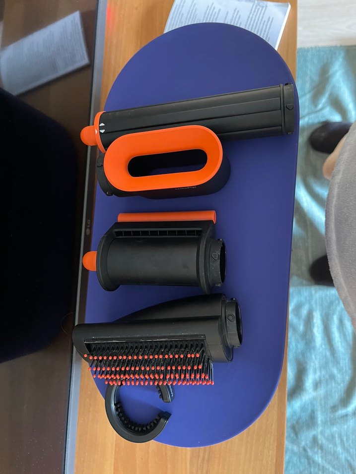 DYSON AİRWRAP KUTU BAŞLIK - Görsel 4