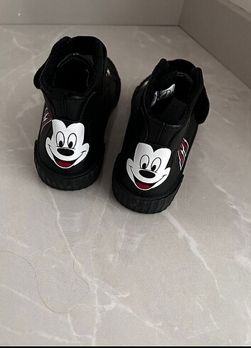 Zara Micky lisanslı Çocuk ayakkabı orjinal