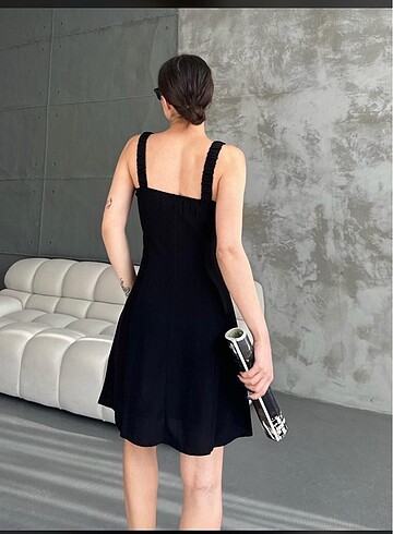 Siyah yazlık elbise - Görsel 3