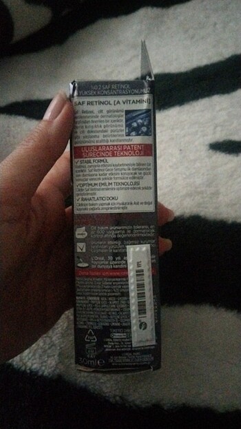 Loreal Paris L'Oreal saf retinol serum. Hiç kullanılmamış ürün