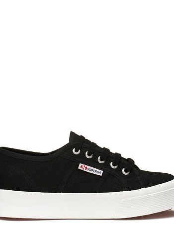 Superga 37