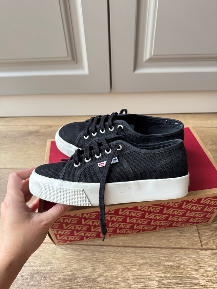 Superga Kalın Tabanlı Spor Ayakkabı - Görsel 4