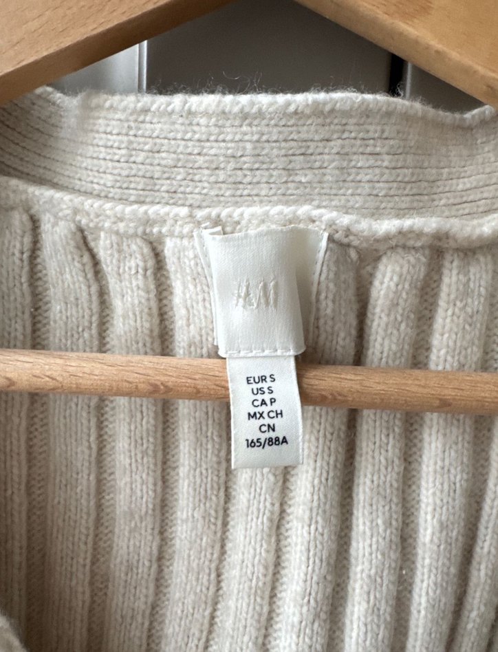 Beyaz V Yaka Kadın Kazak - Görsel 5