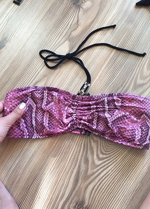 Bikini üstü