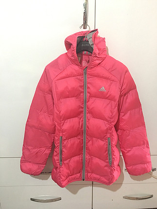 Mont Adidas