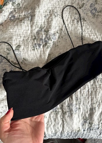 Siyah İnce Askılı Kadın Bralet