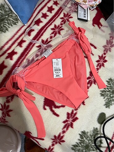 s Beden kırmızı Renk Bikini altı