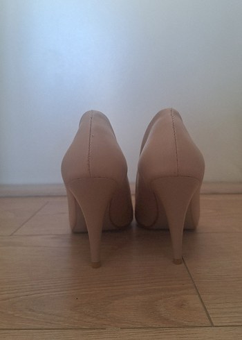 40 Beden Bej Süet Stiletto Topuklu Kadın Ayakkabı