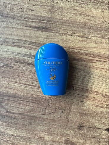Shiseido gunes kremi