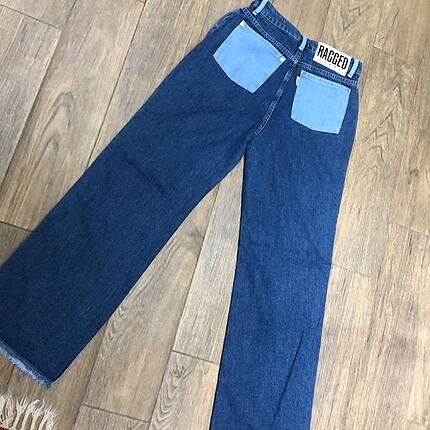 Urban Outfitters YENİ MODEL Ragged fermuar yırtmaçlı jean BEDENLERİ MEVCUT