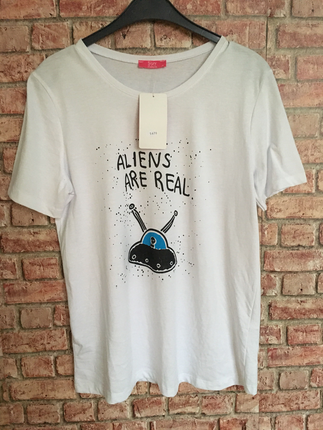 Diğer Aliens tshirt