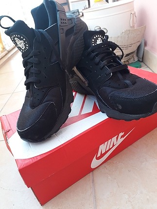 nike HUARACHE