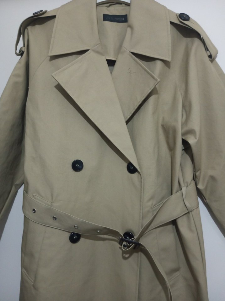 ORİJİNAL ZARA BEJ  UZUN KADIN SU GEÇİRMEZ  TRENÇKOT - Görsel 3