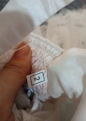 Kız Çocuk Beyaz Askısız Fırfırlı Elbise - Görsel 3