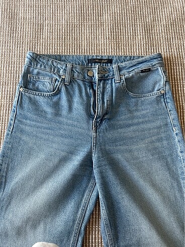 Mavi Victoria Kesim Jean