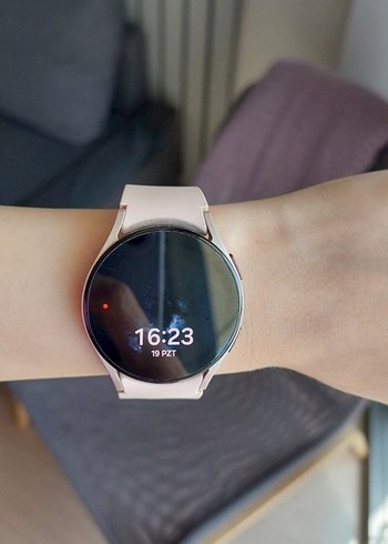 Samsung rosegold watch 5 Akıllı Saat
