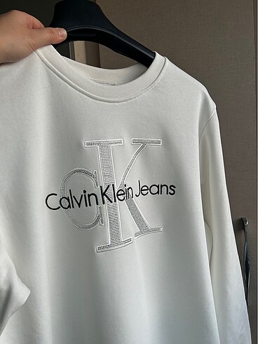 xxl Beden beyaz Renk Calvin klein sweat